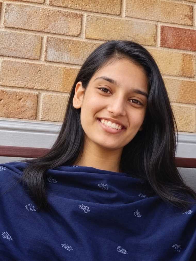 Hania Social Media Marketer 1