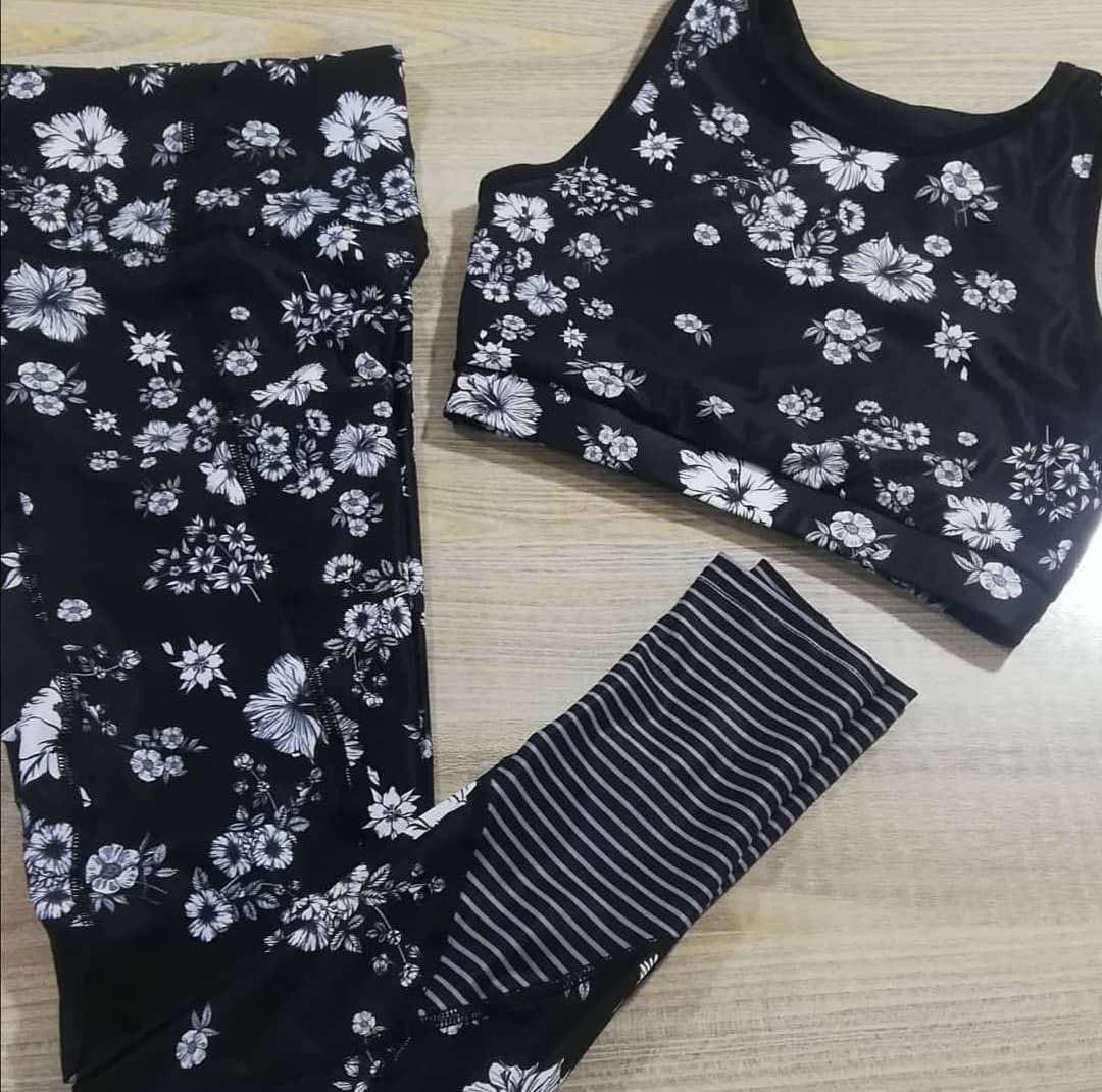 Home 13 Women Tank top